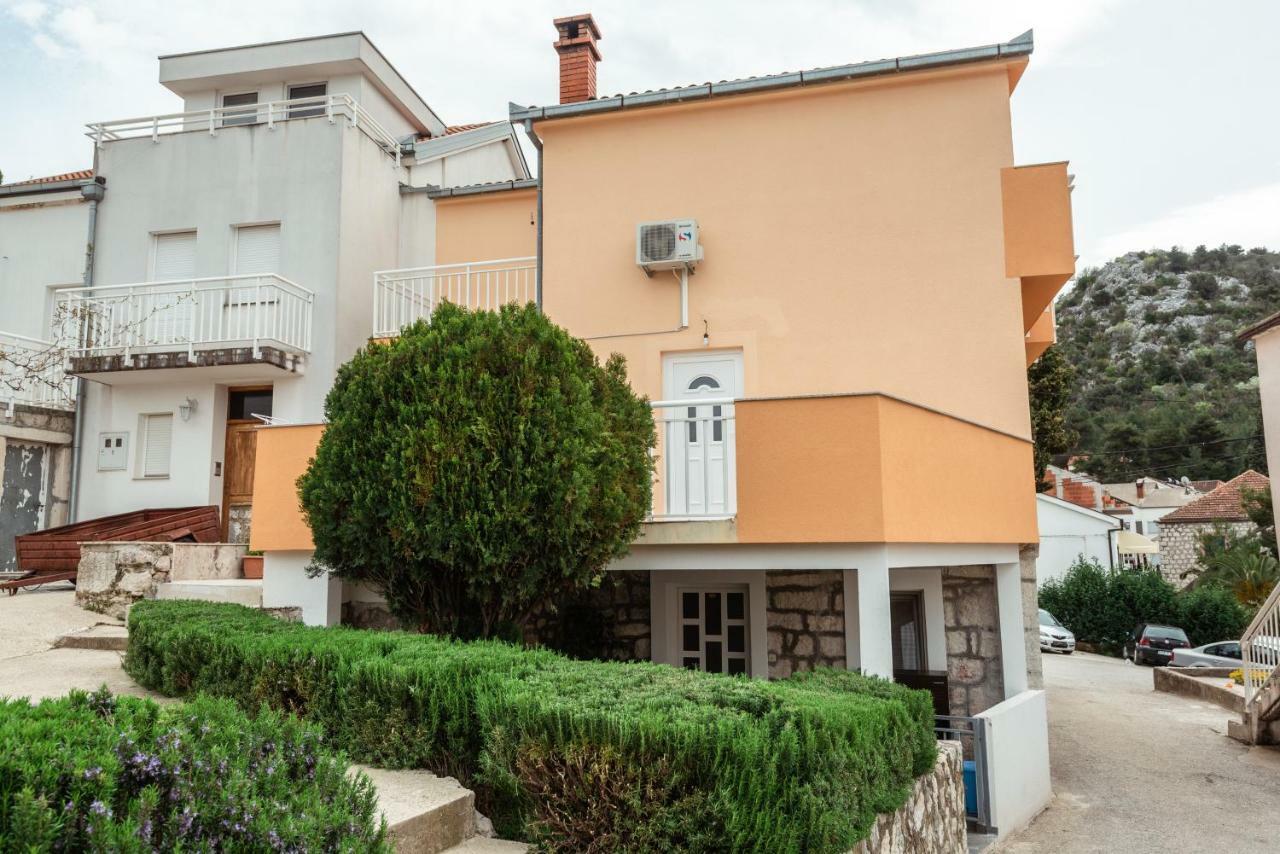 Apartmani Sršen Blace Exteriér fotografie